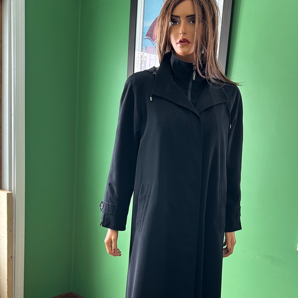 🌻🌻Vintage EUC Gallery Black Trench Coat with Tan Hood🌻🌻